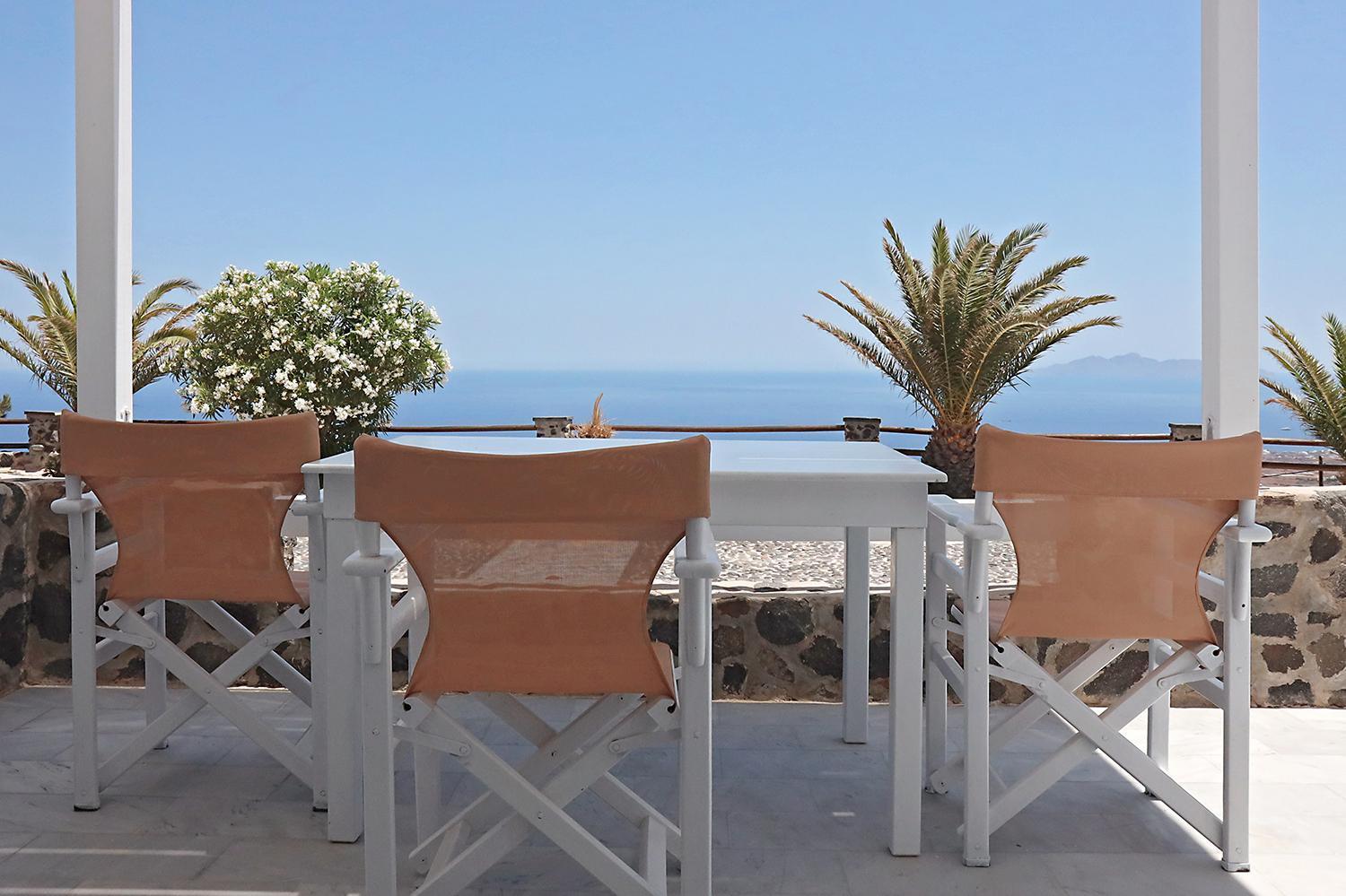 אימרוביגלי Phaos Santorini Suites מראה חיצוני תמונה