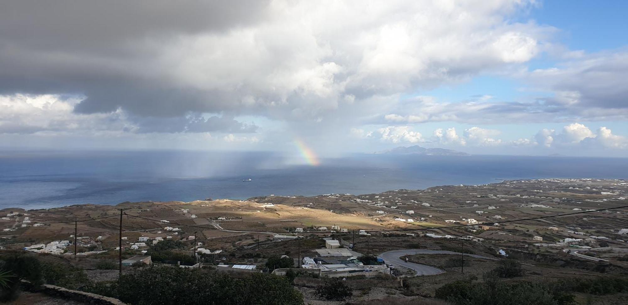 אימרוביגלי Phaos Santorini Suites מראה חיצוני תמונה