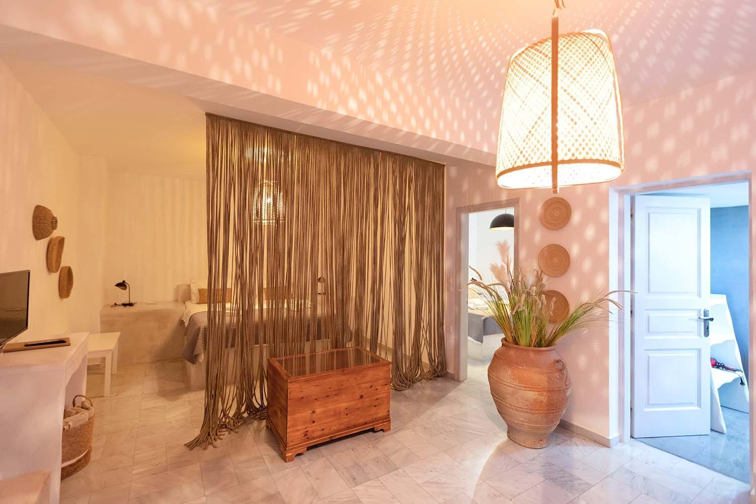 אימרוביגלי Phaos Santorini Suites מראה חיצוני תמונה