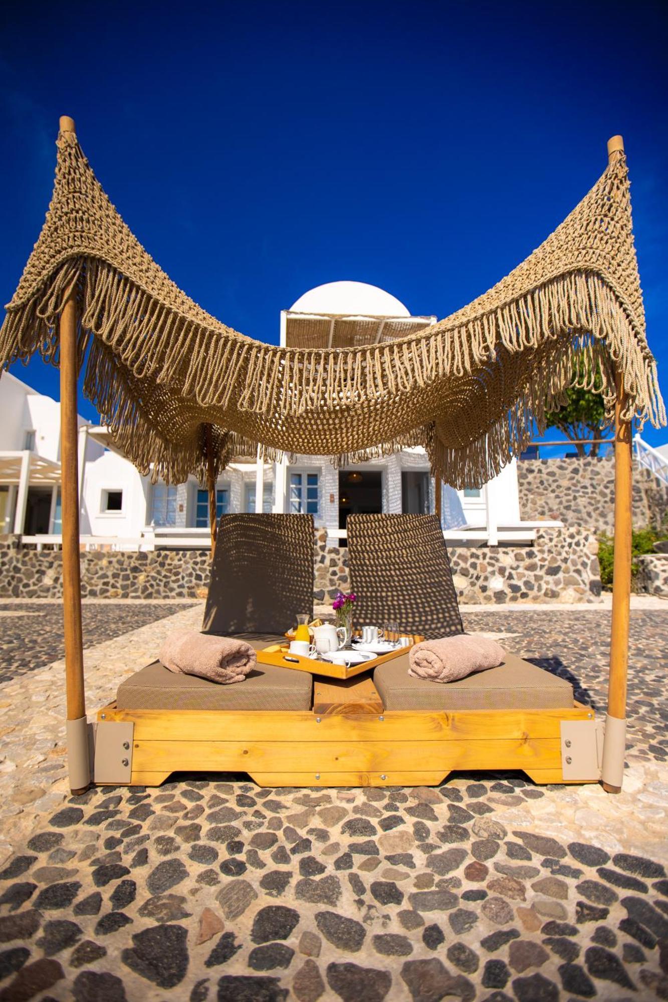 אימרוביגלי Phaos Santorini Suites מראה חיצוני תמונה